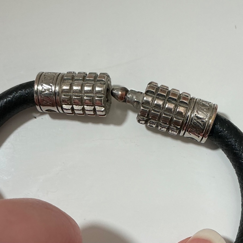 Louis Vuitton digit bracelet black leather silver hardware - Picture 4 of 6